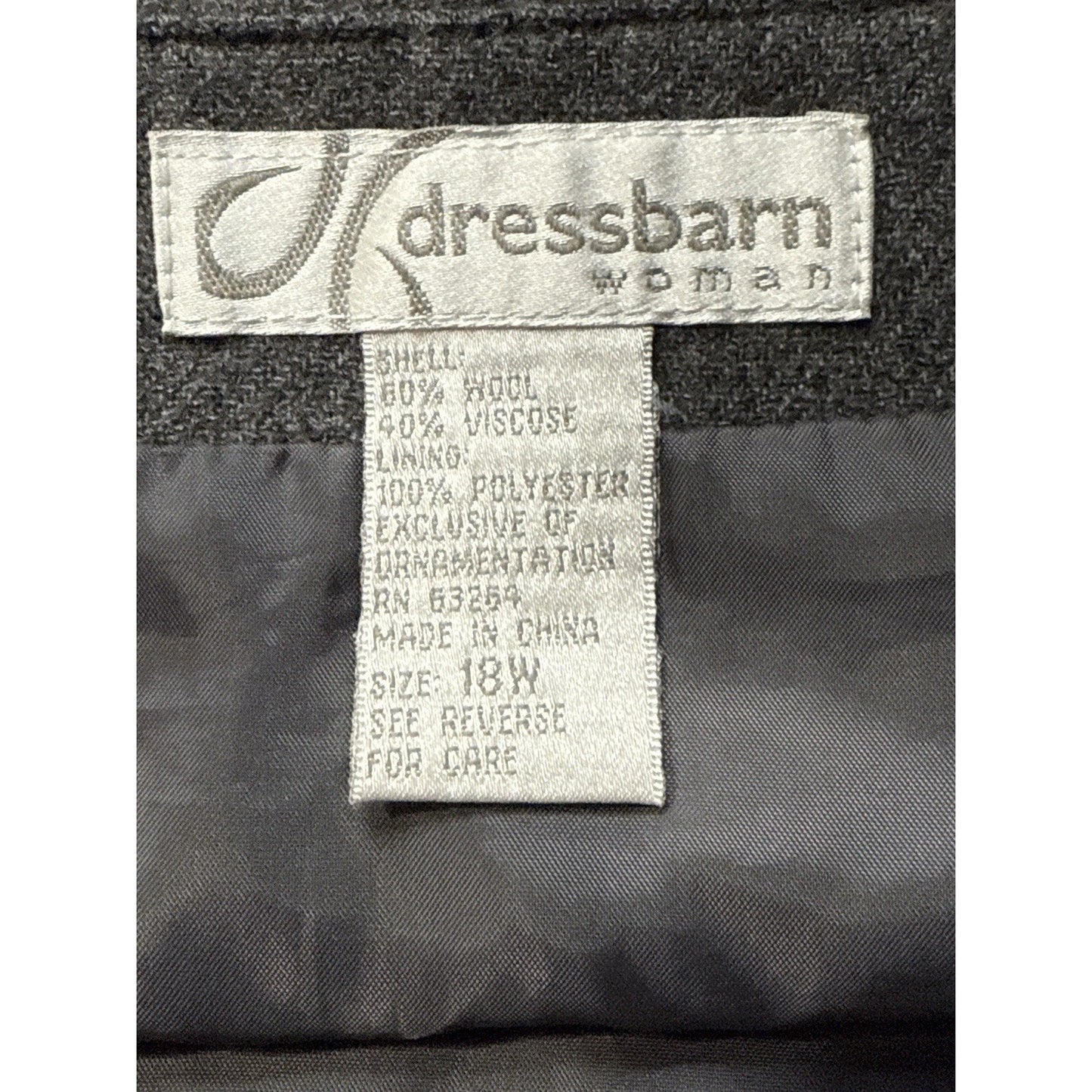 Dressbarn Wool Blend Skirt – Size 18W – Gray with Pink Lavender Embroidery – Fringe Hem