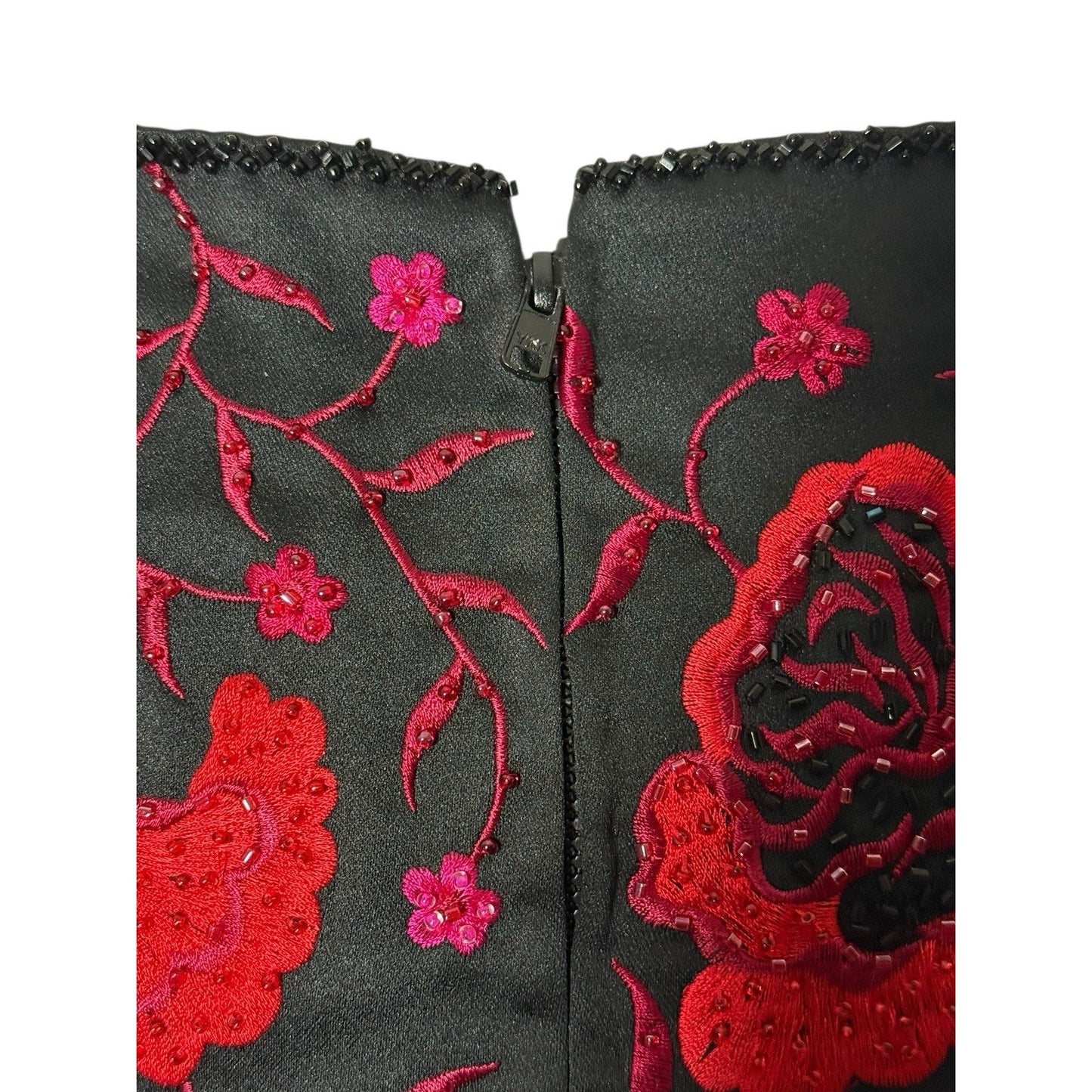 Zola Evening Black Floral Embroidered Sleeveless Top Size 18 Beaded Formal