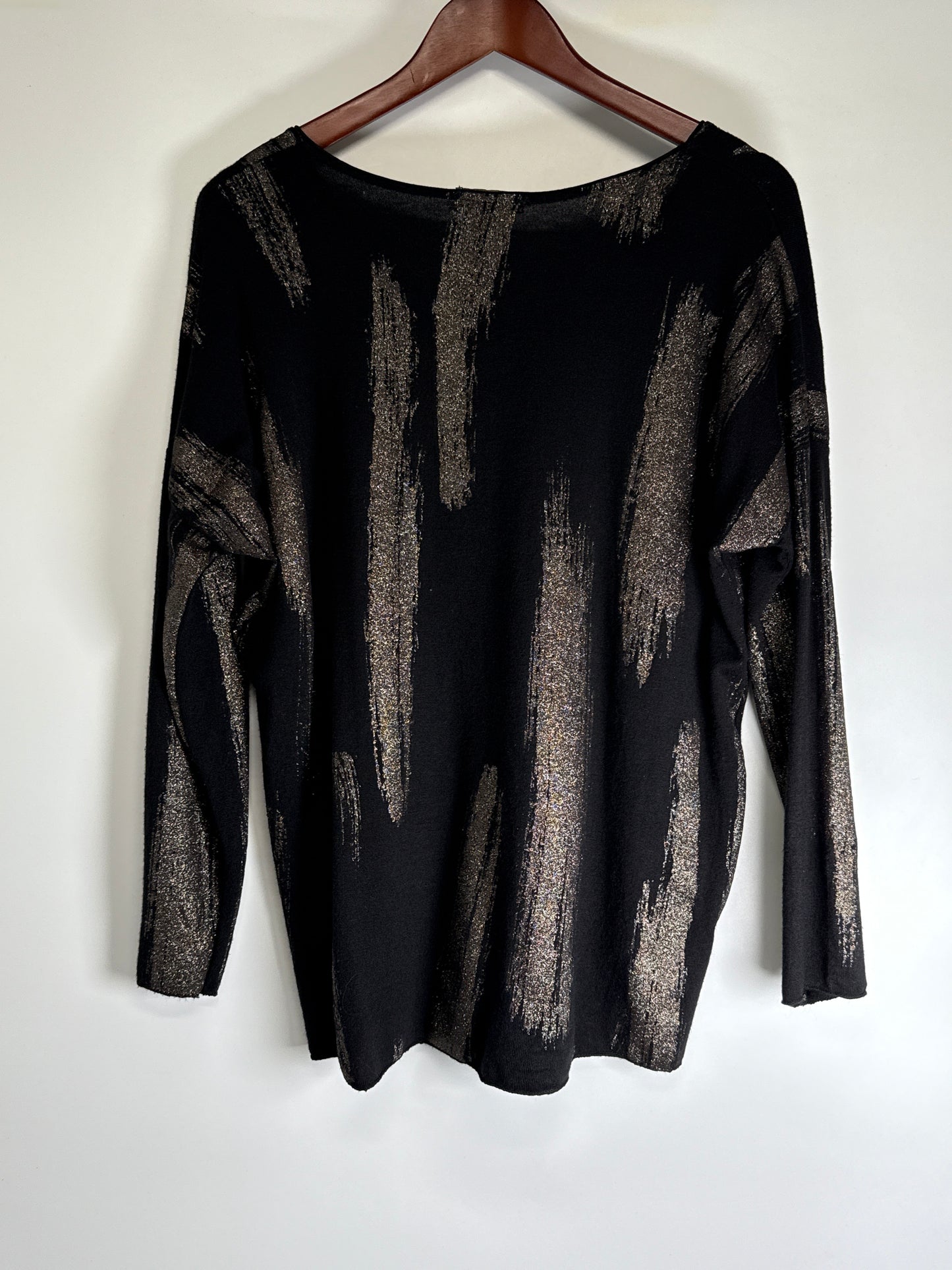 Made in Italy Black Angora Blend Sweater Top with Bronze Brushstroke Print – High Low Pullover