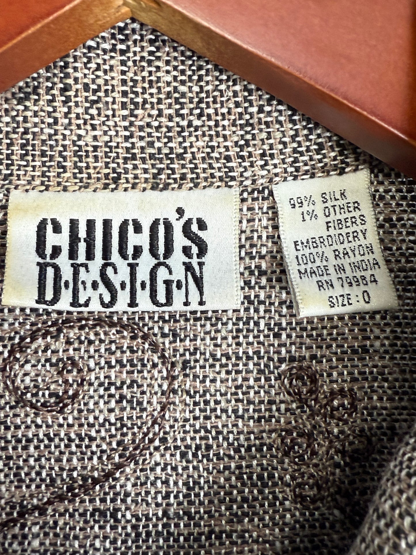 Chico’s Silk Blend Brown Embroidered Button Jacket – Floral Boho Style – Size 0