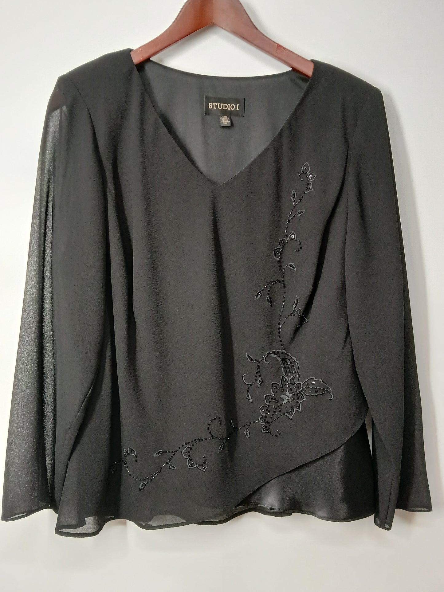 Studio I Black Beaded Asymmetrical Hem Blouse 14W – Sheer Sleeves, Lined, Plus Size